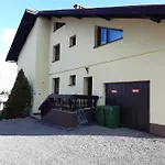 Dom Na Modrzewiowej Holiday home *