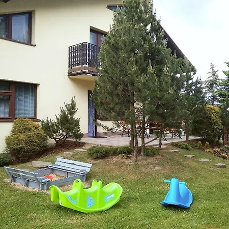 Holiday home Dom Na Modrzewiowej *